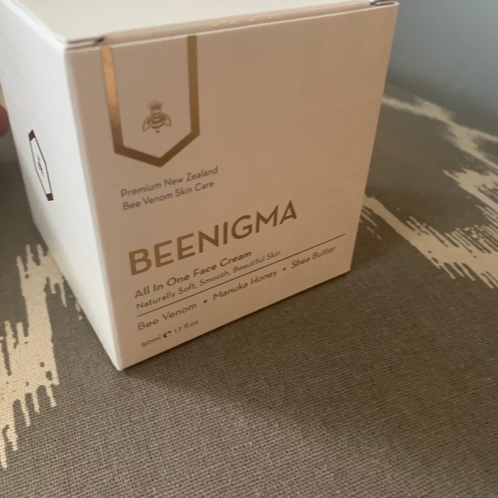 BEENIGMA bee venom face cream